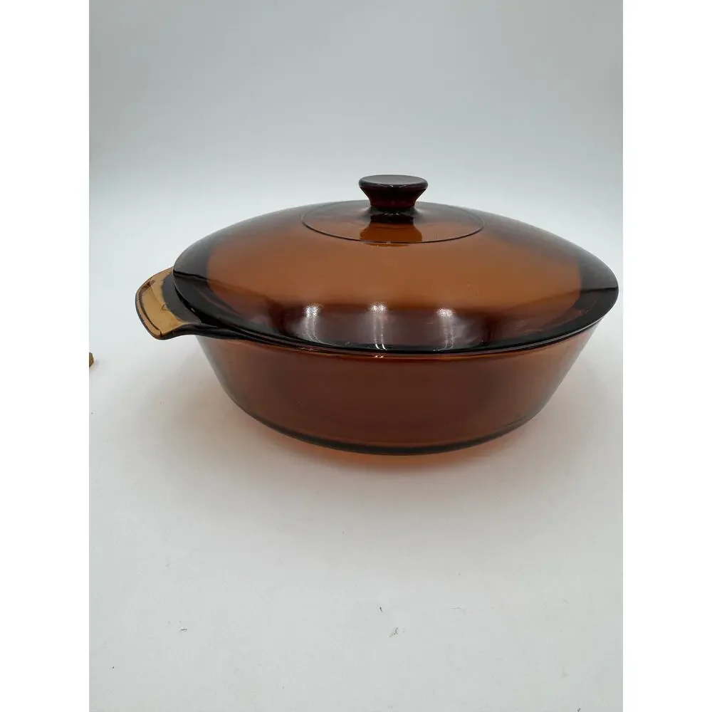 Vintage Round Covered Casserole, 438 Smooth Harvest Amber 2 Quart Anchor Hocking